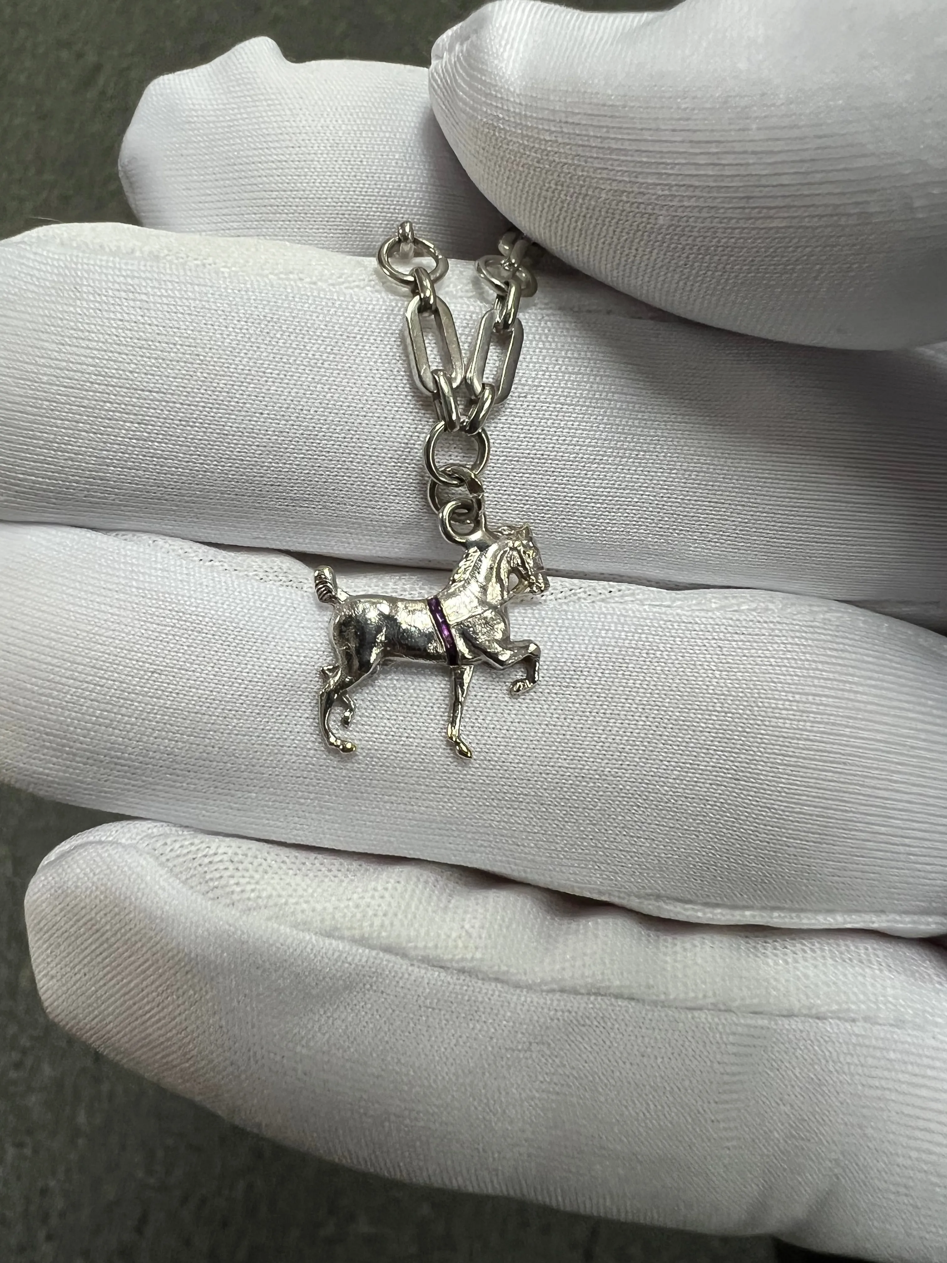 1930s Art Deco 4 Equestrian Charms White Gold Bracelet