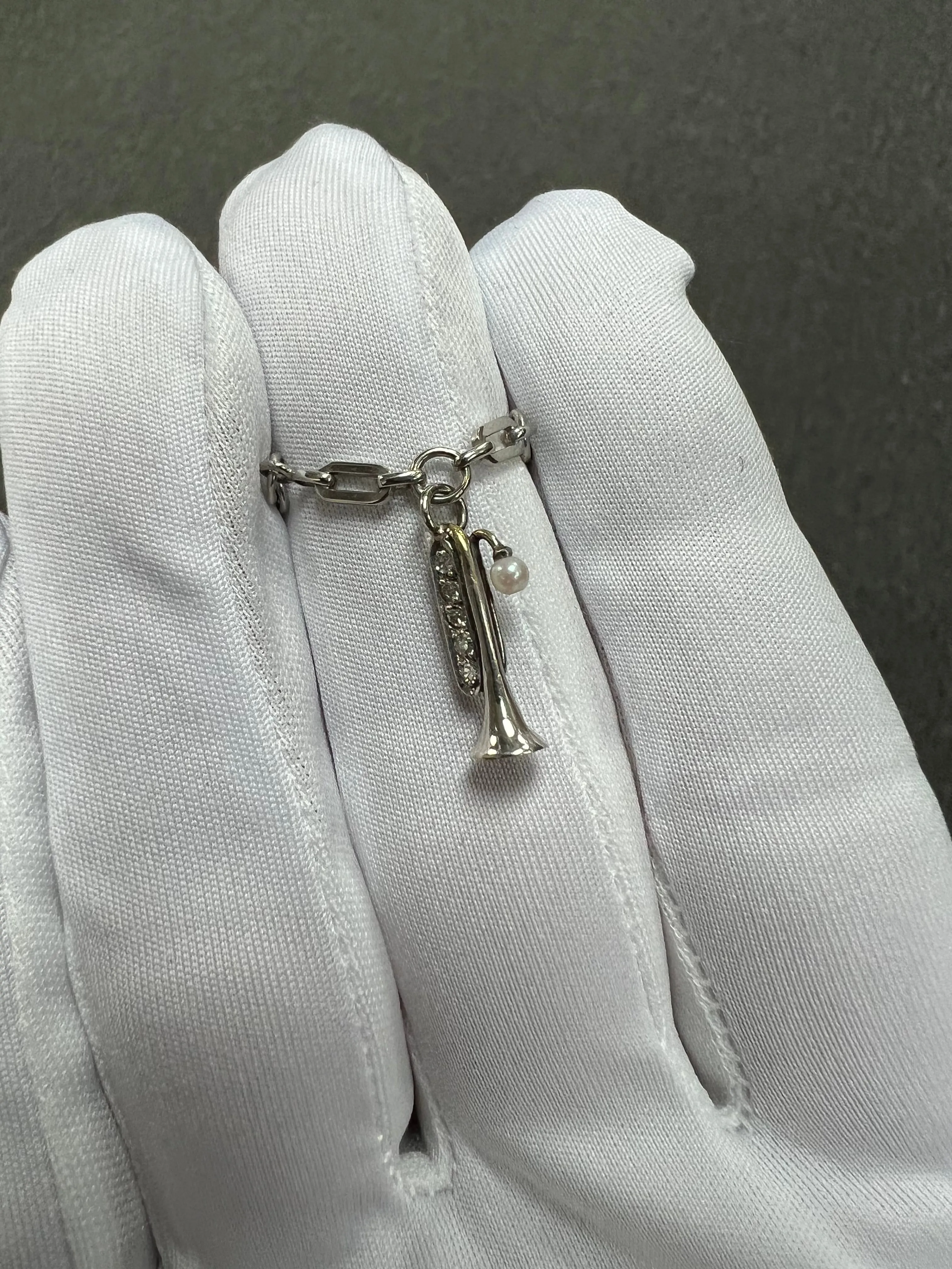 1930s Art Deco 4 Equestrian Charms White Gold Bracelet