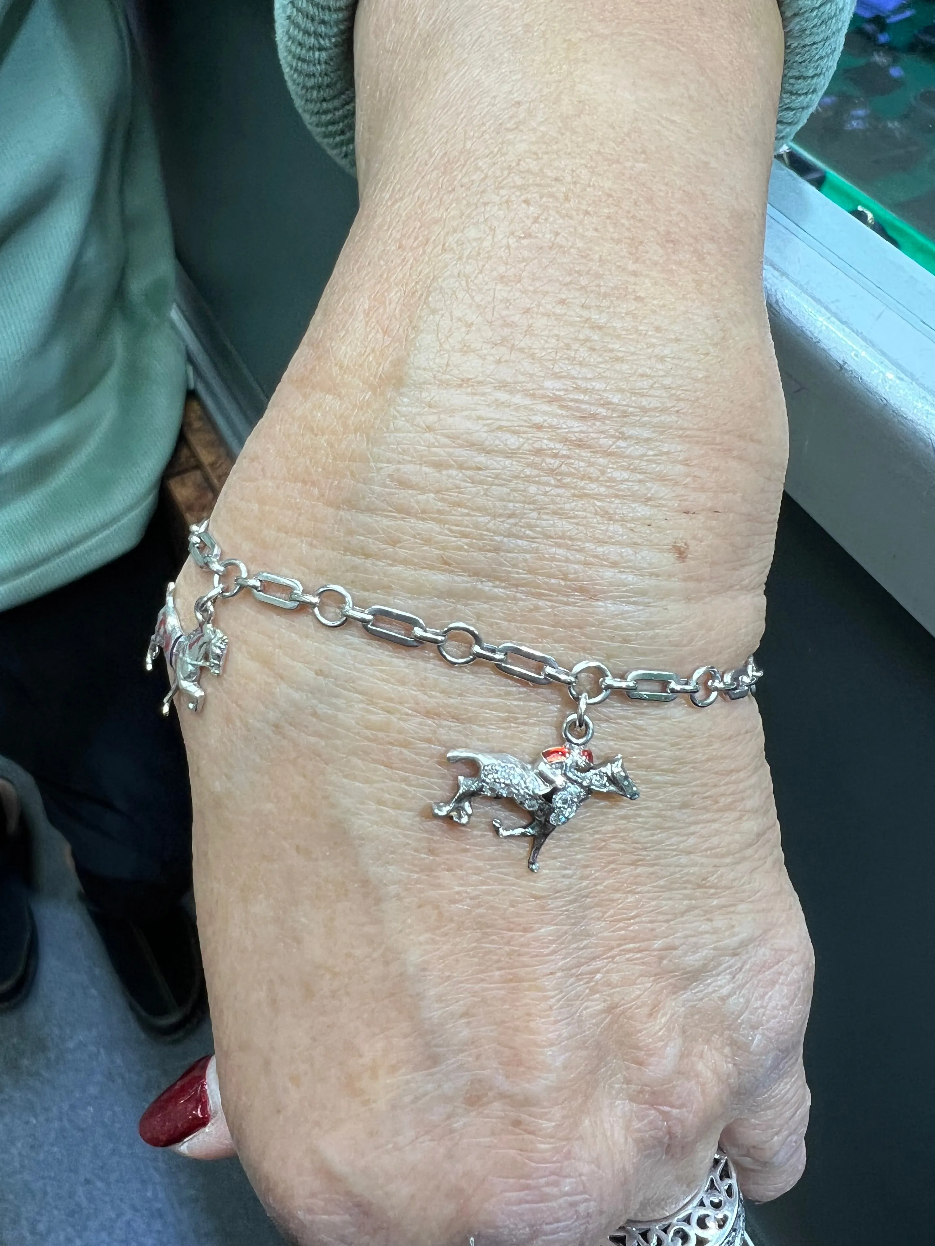 1930s Art Deco 4 Equestrian Charms White Gold Bracelet