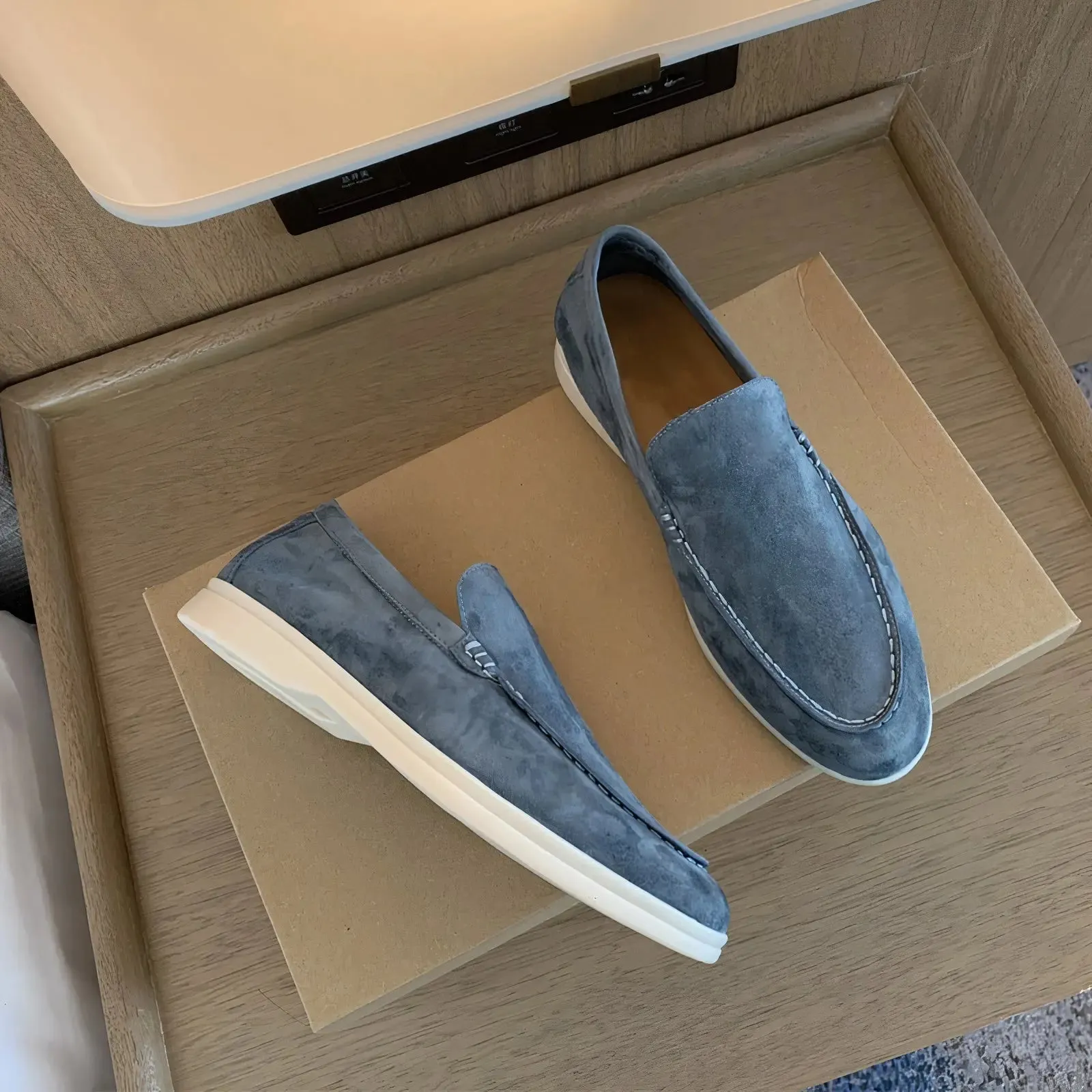 Channah - Casual Loafers