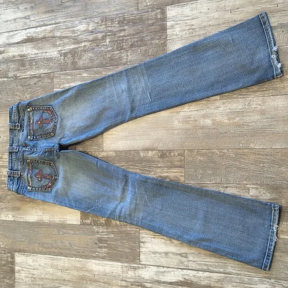 COWGIRL TUFF &quot;Crosses Shimmer&quot; 🤎 bootcut horseback riding jeans sz 27x35L TALL