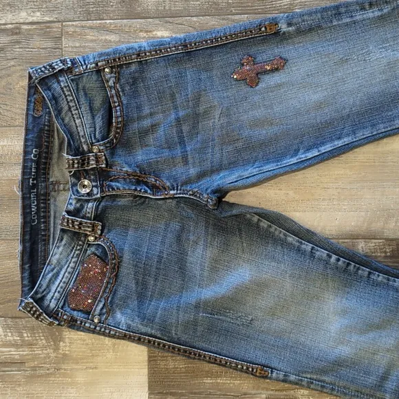 COWGIRL TUFF &quot;Crosses Shimmer&quot; 🤎 bootcut horseback riding jeans sz 27x35L TALL