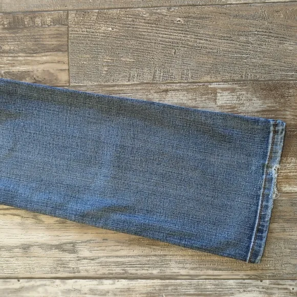 COWGIRL TUFF &quot;Crosses Shimmer&quot; 🤎 bootcut horseback riding jeans sz 27x35L TALL