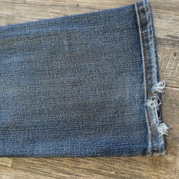 COWGIRL TUFF &quot;Crosses Shimmer&quot; 🤎 bootcut horseback riding jeans sz 27x35L TALL