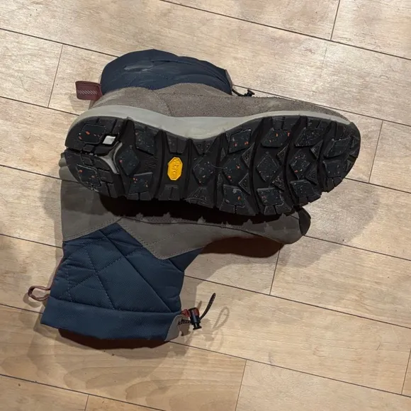 Danner Cloud Cap Boots Chocolate Chip/Total Eclipse 9.5 Mens