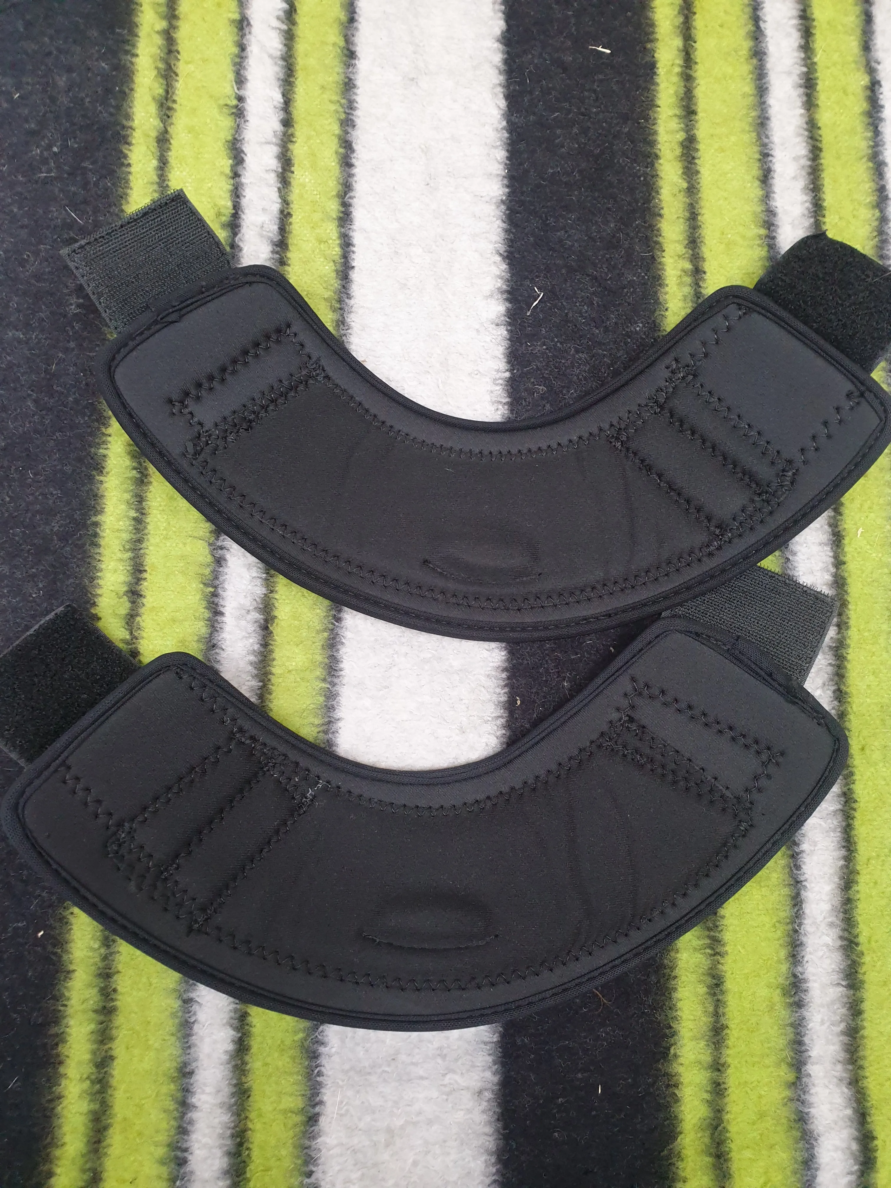 NEW legacy equestrian overreach boots size pony, black FREE POSTAGE *