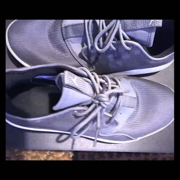 Nike shoe, kids size not children !
