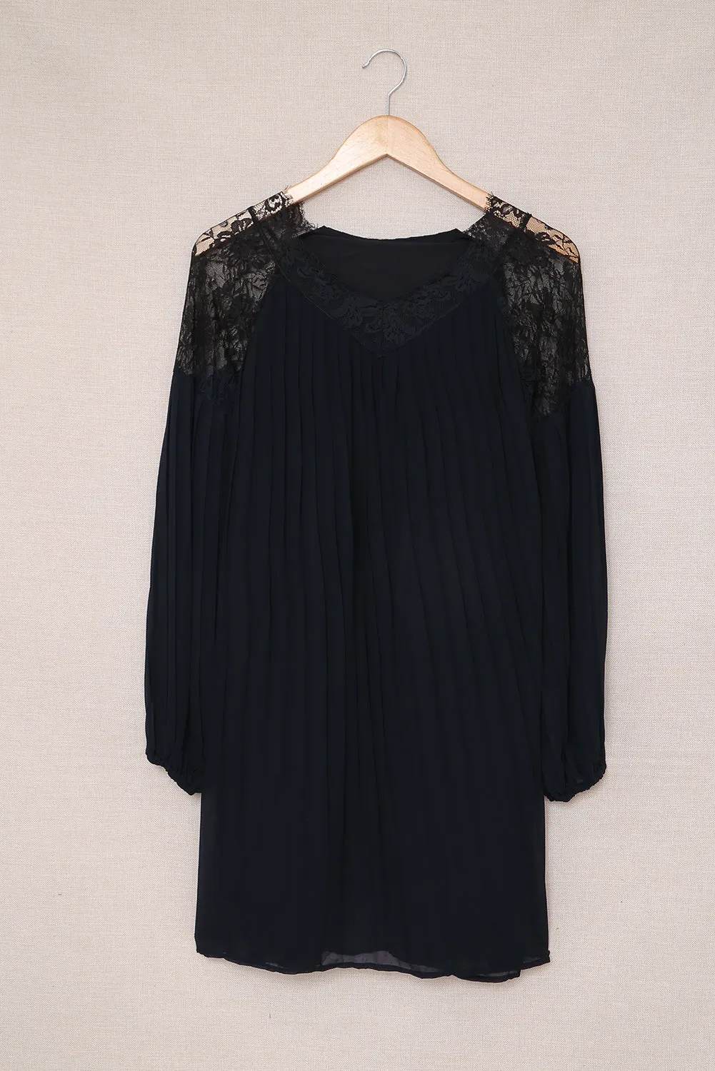 Pleated Lace Patchwork Lantern Sleeve Mini Dress