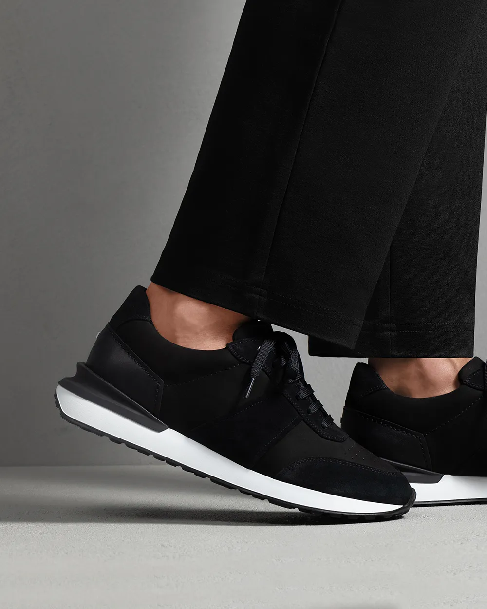 RS 02 Nubuck Jet Black