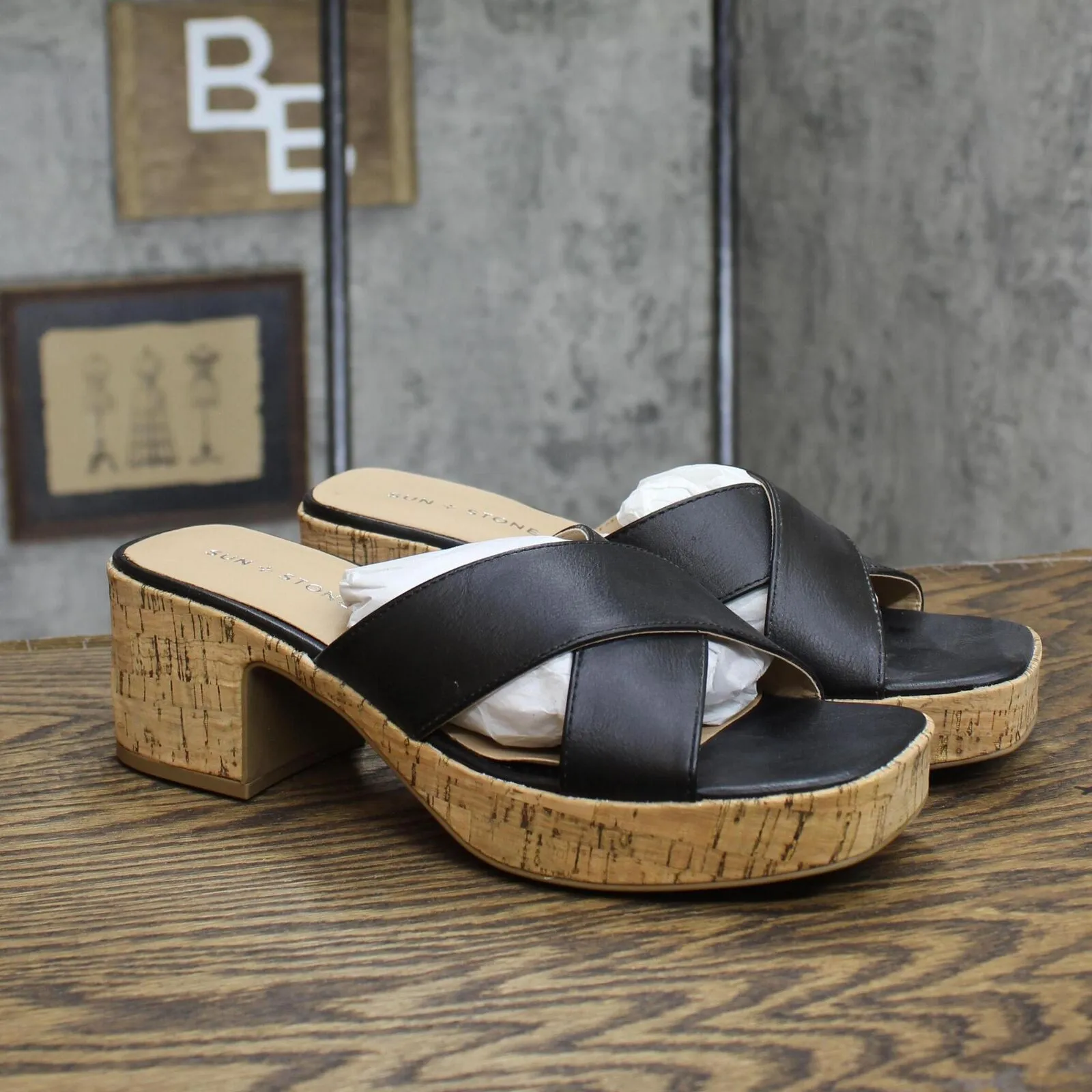 Sun   Stone Womens Giigi Crisscross Wedge Sandals 10014732800 Black 9M