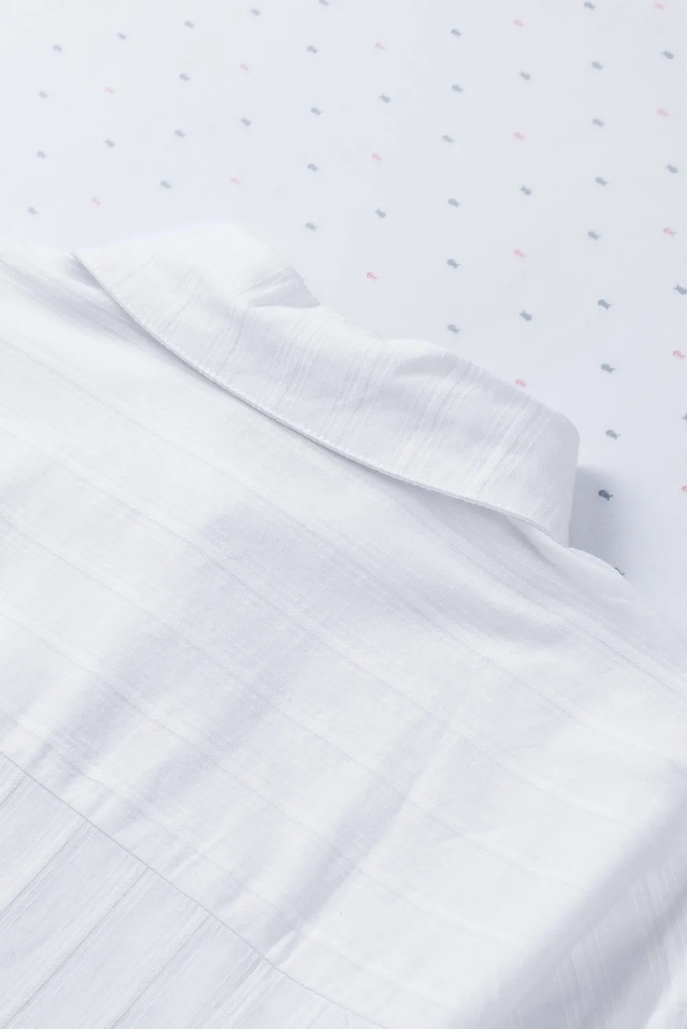 Textured Buttons Pocketed Shirt