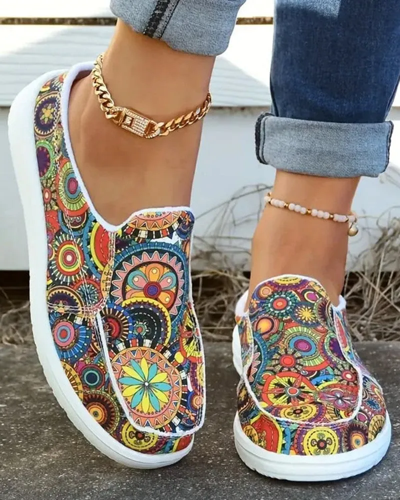 Tribal Floral Print Slip On Casual Loafers
