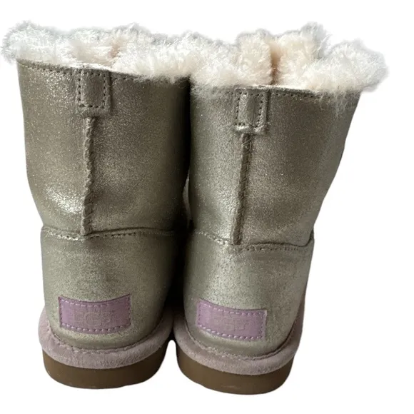 Ugg Gita Pom-Pom Boots Metallic Gold Big Girls size 4