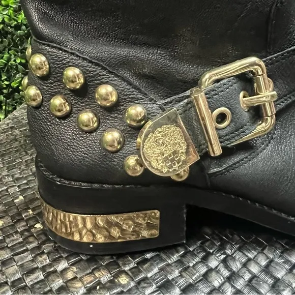 VINCE CAMUTO | Studded Boots