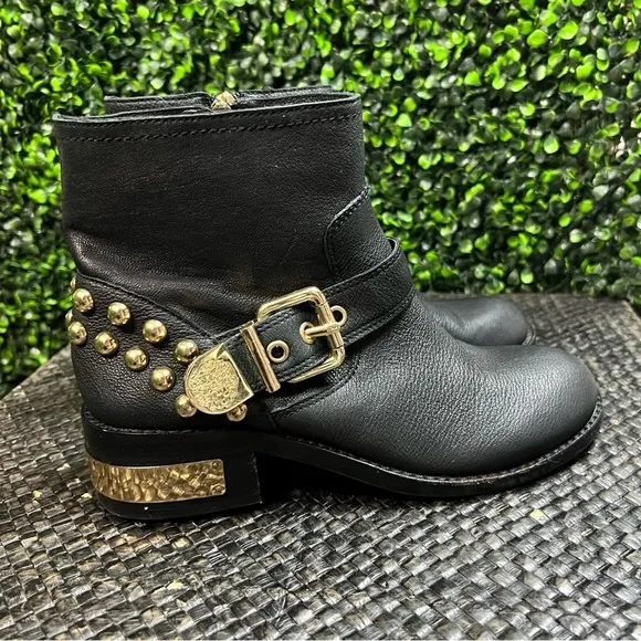 VINCE CAMUTO | Studded Boots