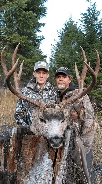 Waypoint Outfitters - General Elk/Deer Combo Hunt - 1:1 Guided