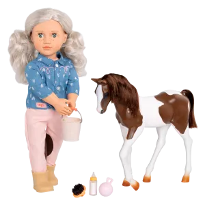 Yanira & Horse Foal