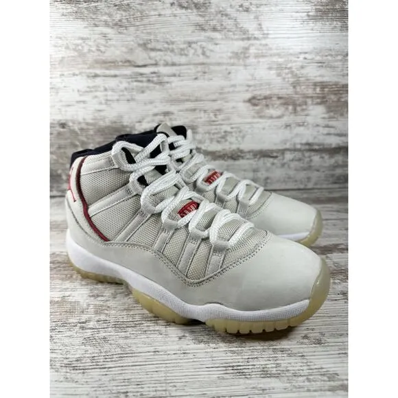 Youth Nike Air Jordan 11 Retro (GS) 'Platinum Tint' White Sneakers Sz 5Y