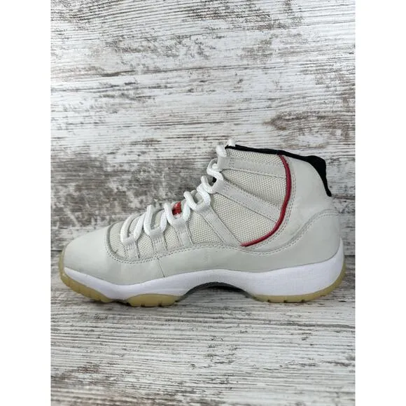Youth Nike Air Jordan 11 Retro (GS) 'Platinum Tint' White Sneakers Sz 5Y