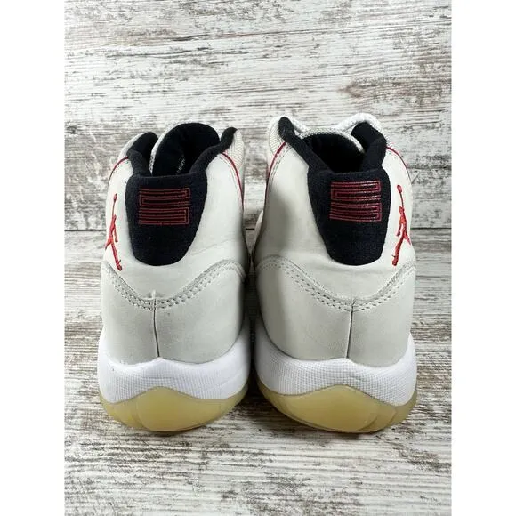 Youth Nike Air Jordan 11 Retro (GS) 'Platinum Tint' White Sneakers Sz 5Y