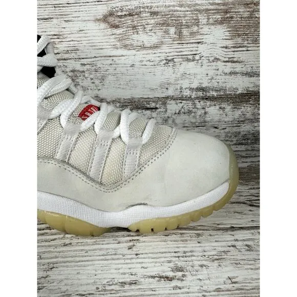 Youth Nike Air Jordan 11 Retro (GS) 'Platinum Tint' White Sneakers Sz 5Y